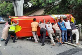 Kecelakaan di Tol Tangerang-Merak, 8 orang terluka