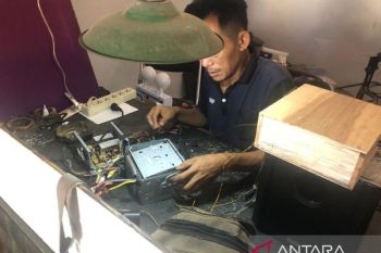 Tim gabungan lanjutkan pencarian tiga korban perahu tenggelam di Sumenep