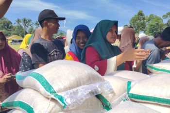 Bulog Lampung sebut ada tambahan 3 bulan alokasi bansos beras 10 kg