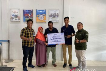 BRI Insurance berikan santunan Rp30 juta korban kebakaran Jambi