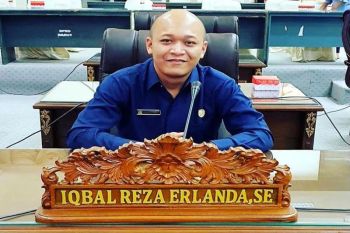Anggota DPRD Barut dukung pelatihan budi daya ayam petelur