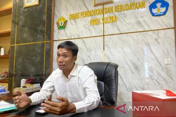 Dikbud Sultra inisiasi produksi seragam sekolah karya siswa SMK