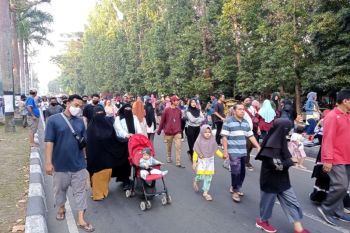 BI PRIHATIN BUNGA PINJAMAN INDOFOOD TERLALU TINGGI  