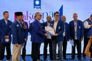 Zulhas menerima dukungan 38 DPW untuk kembali jadi Ketum PAN