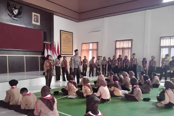Polda Sulteng berikab edukasi pada generasi muda soal bahaya paham radikal
