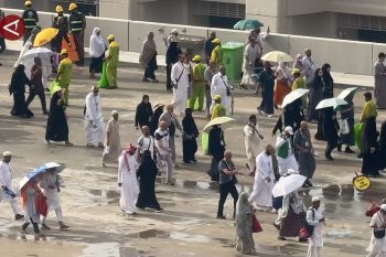 Hujan di Mina, segarkan suasana di tengah teriknya musim panas