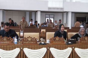 Rapat agenda penyampaian bupati terkait Raperda pelaksanaan APBD 2023 Seruyan