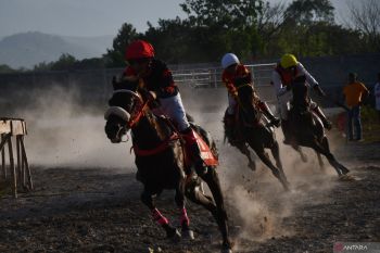 Kejuaraan pacuan kuda di Ponorogo