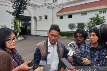 Menparekraf sebut wisatawan masih melonjak di tengah serangan PDNS 2