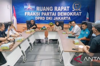 Operator JakLingko keluhkan pembagian kuota armada