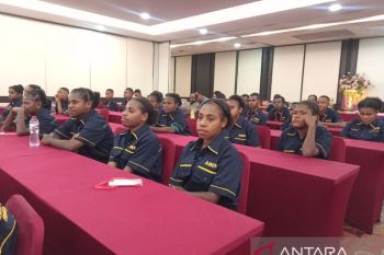 Disdikbud Papua Tengah bina 98 siswa Adem sebelum kota studi