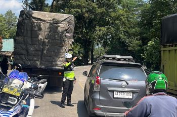 Polresta Padang Kerahkan Tim Urai atasi macet jalan lintas Sumatera