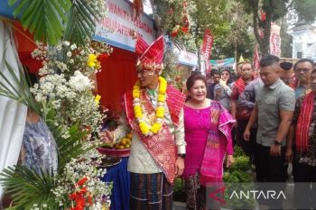 Sandiaga Uno touts creative economy MSMEs in North Sumatra's Karo
