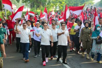 Jatim raih MURI pengibaran bendera merah putih terbanyak di masjid