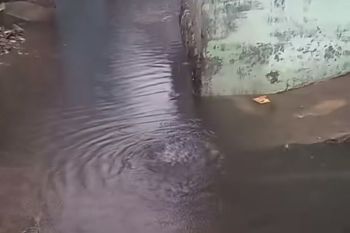 Banjir masih rendam beberapa daerah di Jakarta pada Ahad pagi