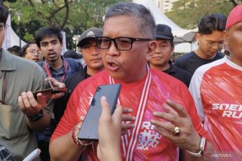 Hasto bilang  ingin membawa PDIP pimpin pergerakan rakyat