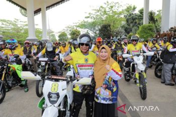 Governor's 2024 village touring covers 1,263 kilometers