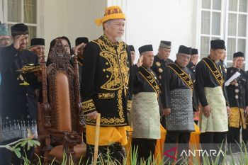 FOTO - Upacara adat alam pedang Kerajaan Aceh Darussalam