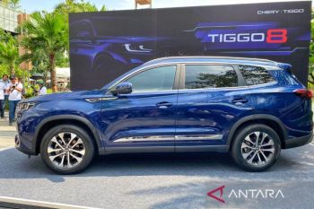CSI pamerkan mobil Tiggo 8 dengan mesin turbo