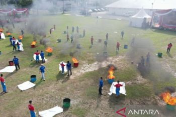 Kilang Plaju pecahkan rekor MURI pemadaman api dengan personel terbanyak