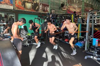 Tingkatkan teknik dan mental, tiga atlet Muayhtai Bengkalis latihan di Thailand