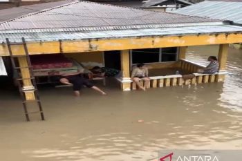 Banjir Kota Gorontalo meluas, genangi enam kecamatan