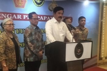 Presiden minta RUU TNI dan Polri dibahas dengan hati-hati