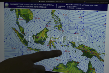 BMKG rilis potensi gelombang tinggi dan hujan deras
