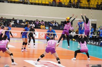 Tim voli JEP tumbangkan Jakarta Popsivo Polwan 3-1 di final four