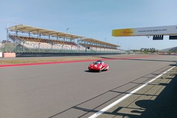 Lintasan Sirkuit Pertamina Mandalika dicat ulang jelang MotoGP 2024