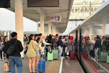 Kereta cepat Whoosh layani 4 juta penumpang