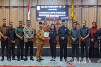 Bupati Kotim sampaikan rancangan KUA dan PPAS 2025
