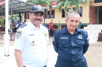 Dishub Biak tetap berlakukan retribusi kir kendaraan angkutan umum