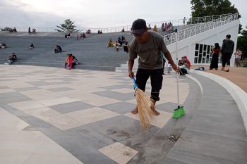 Layanan wi-fi gratis tetap ada di taman Kota Mataram