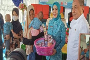PKK Sulbar  meluncurkan program pemberian pangan sumber protein hewani