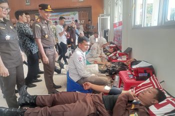 Kejaksaan Pasaman Barat targetkan 100 kantong dalam aksi donor darah
