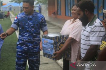 Lanud Silas Papare gelar pengobatan gratis warga di Jayapura