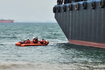 Tim SAR Tanjungpinang cari korban jatuh ke laut dari tugboat