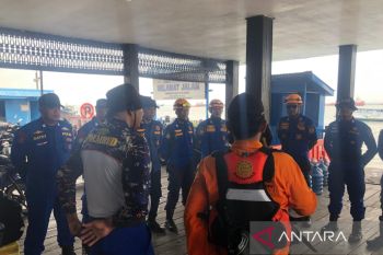 Hari kedua pencarian korban kecelakaan di Teluk Balikpapan masih nihil