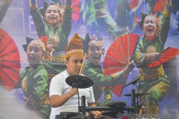 Penampilan seni penyandang disabilitas pukau penonton di Festival SABA