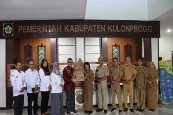 KPU Kulon Progo serahkan berkas pelantikan caleg pada Bupati