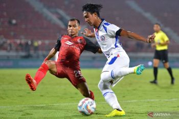 Persija lepas Riko, Nico, dan Hansamu