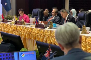 Menlu mengajak Australia perkuat kerja sama dengan ASEAN