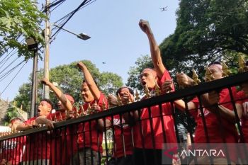 PDIP menggelar aksi teatrikal peringati 28 tahun peristiwa Kudatuli