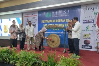 Bupati Sleman minta pelaku industri funitur berinovasi guna pulihkan ekspor