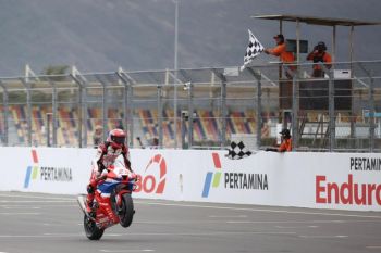 Andi Gilang juarai race pertama ARRC Sirkuit Mandalika 2024