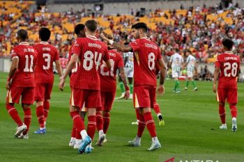 Liverpool gulung Real Betis, ada catatan penting