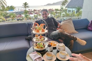 Pullman Lombok Mandalika sajikan menu makanan "Afternoon Tea"
