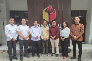 Bawaslu Sleman kolaborasi dengan kelompok pegiat meredam politik uang