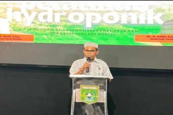 Dispersip latih masyarakat melalui budidaya hidroponik
